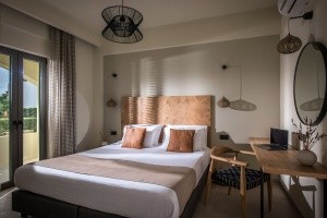 Malena Hotel & Suites