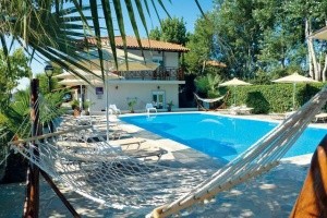 Studia Nikos